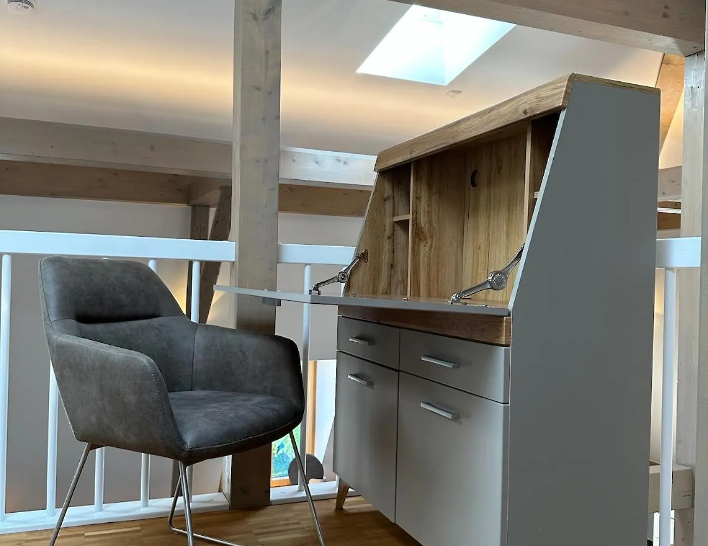 Truly - Viel Platz Fuer Business & Familie - Modern, Garage, Fahrstuhl Apartment Augsburg 0*,  Germany